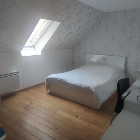 Chambre privée à Bobigny Esterno foto