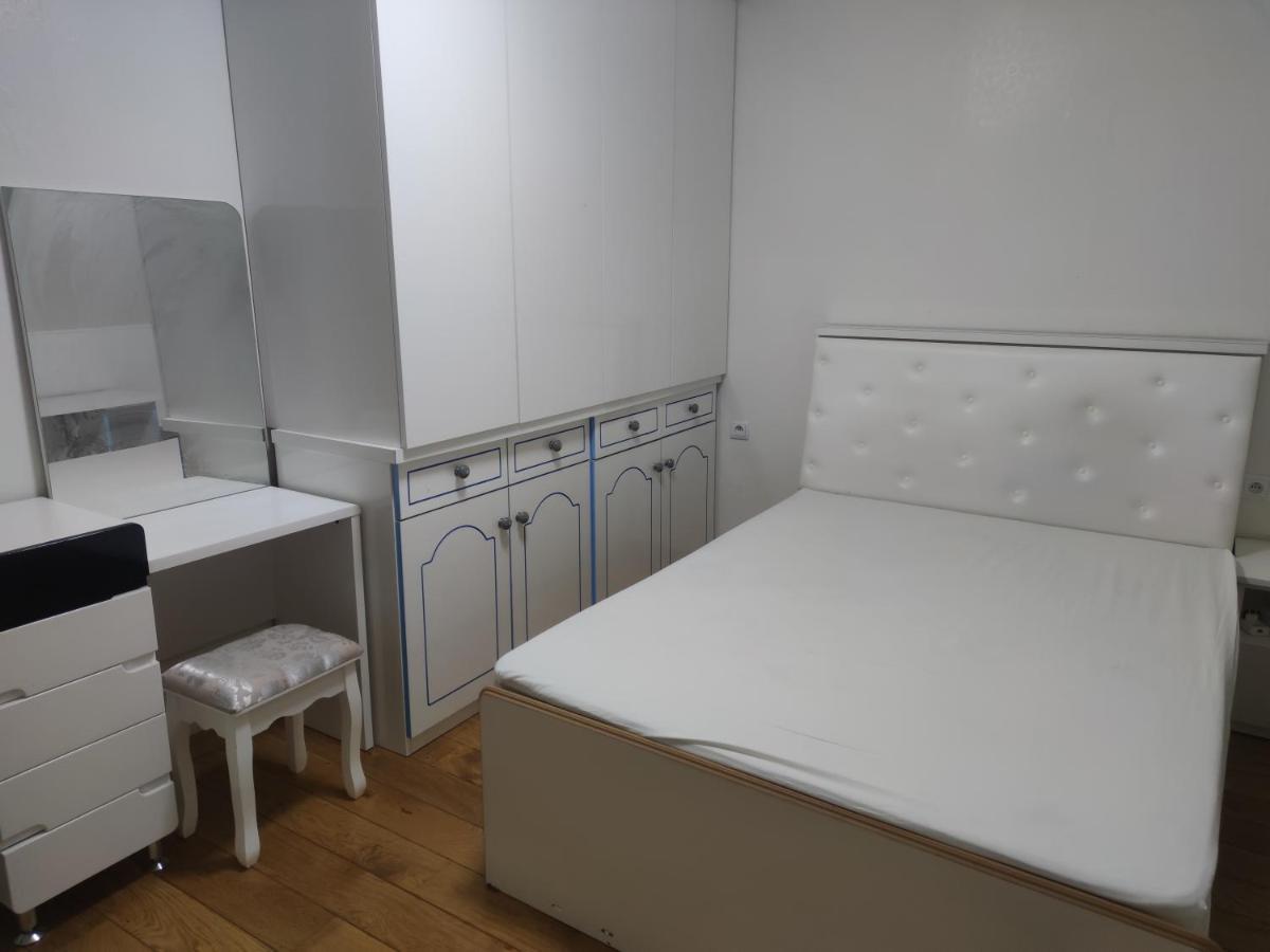 Chambre privée à Bobigny Esterno foto